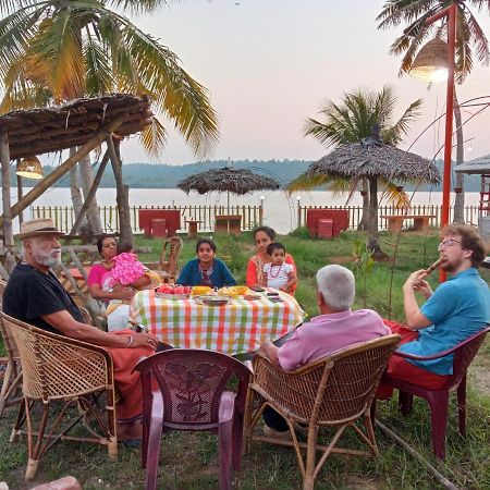 Lake Homes Varkala Kültér fotó