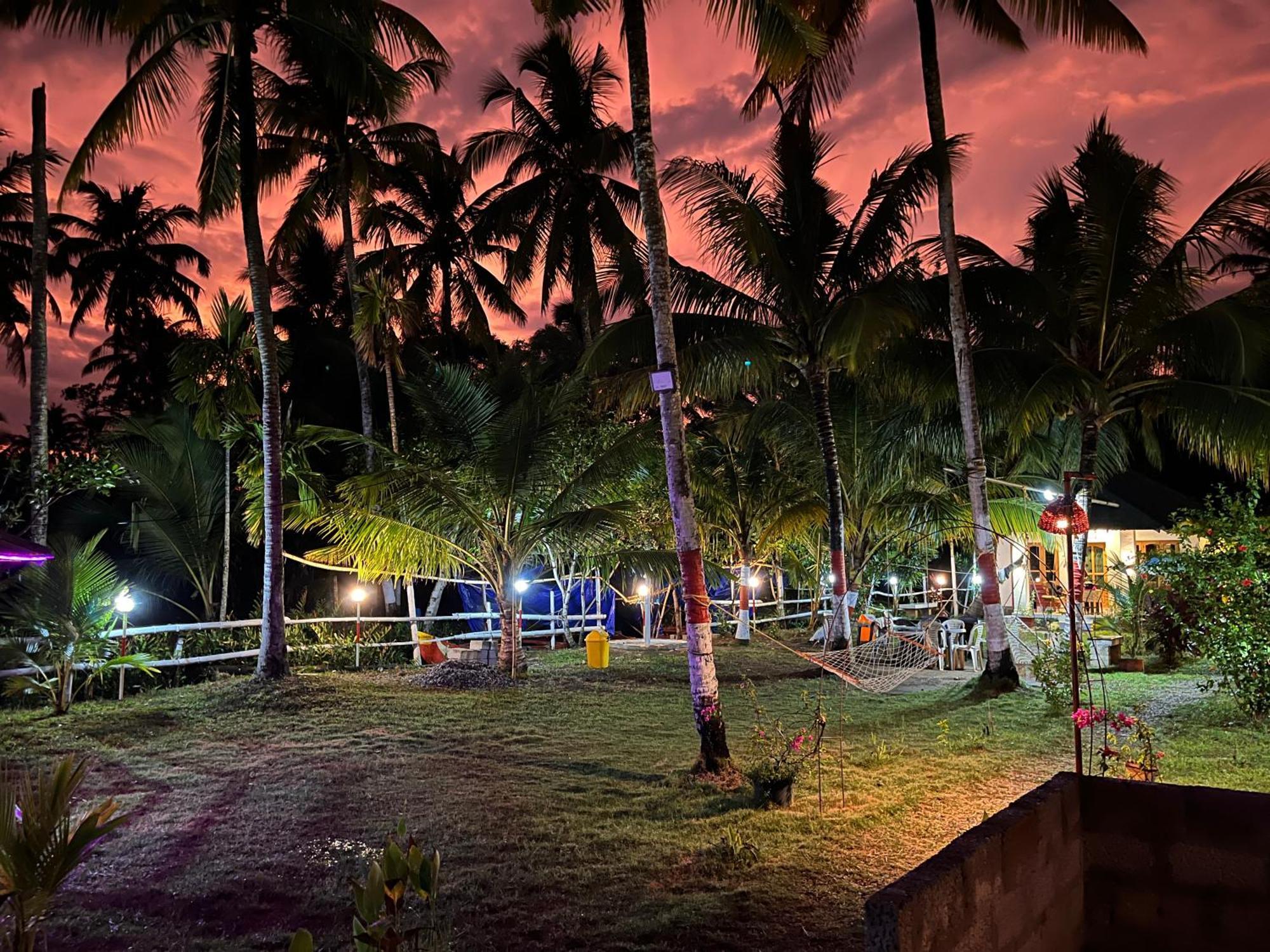 Lake Homes Varkala Kültér fotó